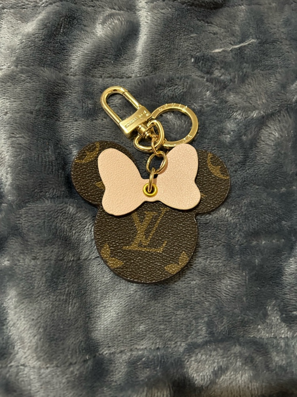 Keychain/Bag Charm Minnie Mouse Pink & Brown Ears with Original LV Dusty & Box